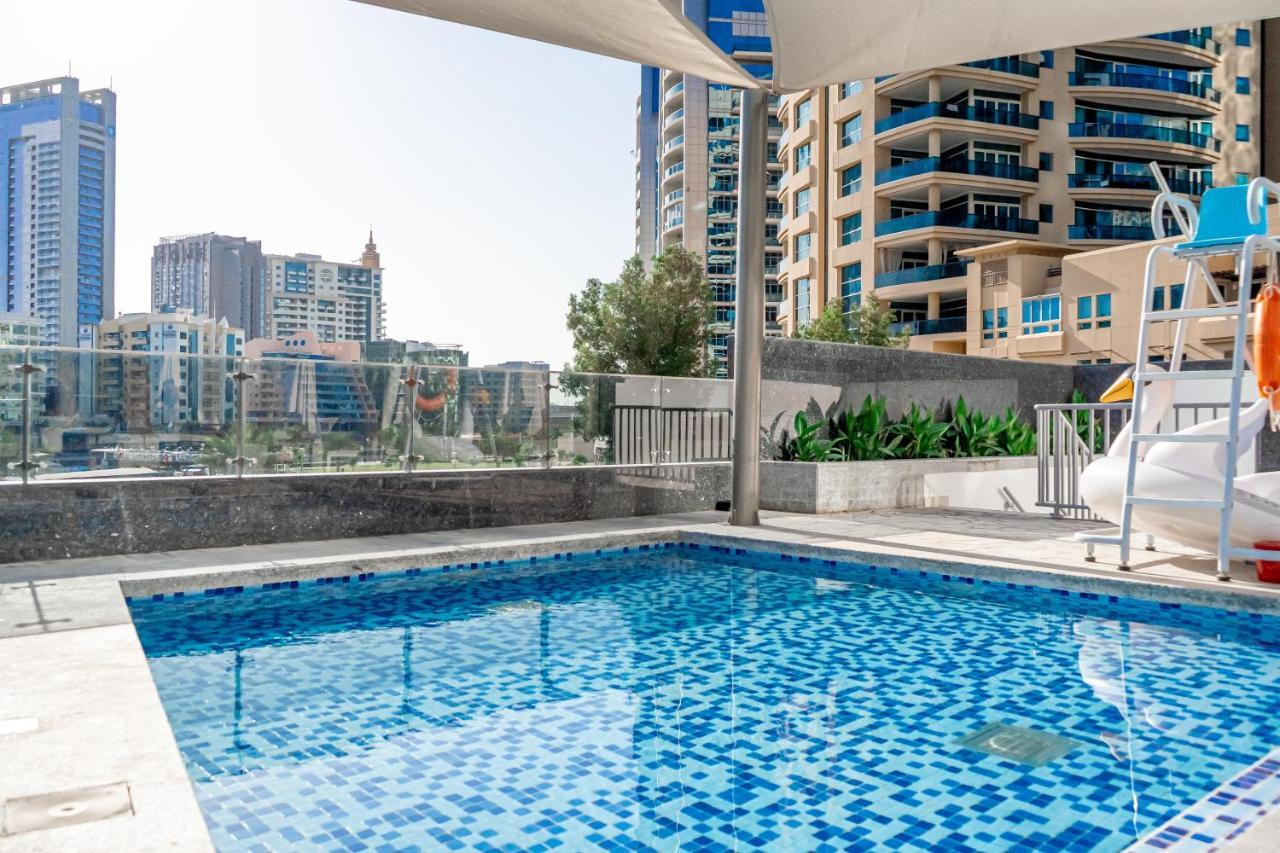 Higuests - Sparkle Towers 2 Dubaj Exteriér fotografie